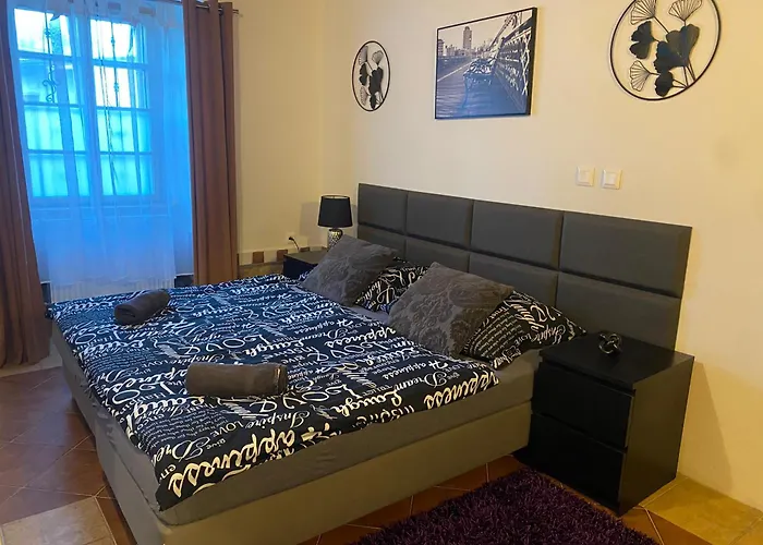 Lucia - 1 Apartamento Plzeň